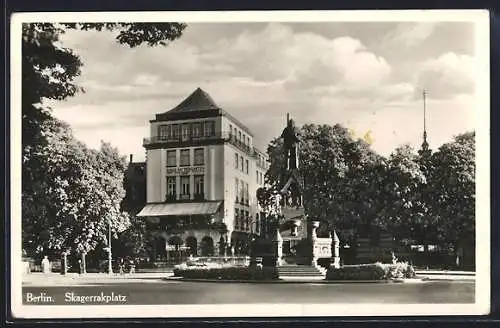 AK Berlin, Haus am Tiergarten und Denkmal am Skagerrakplatz