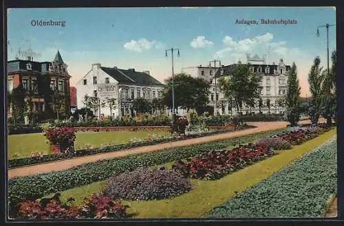 AK Oldenburg / O., Anlagen am Bahnhofsplatz mit Hauswandwerbung für Salem-Gold