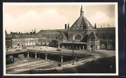 AK Kopenhagen /Kobenhavn, Hovedbanegaarden, Strassenpartie am Hauptbahnhof