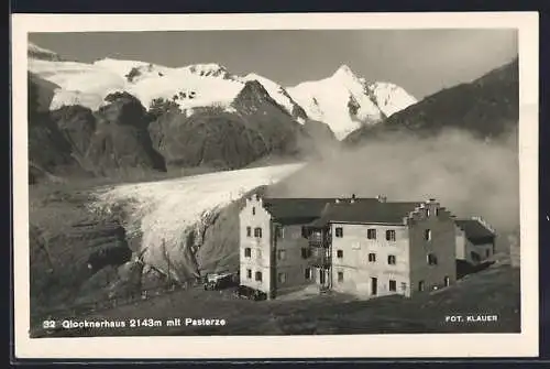 AK Glocknerhaus, Ausblick auf die Berghütte mit Pasterze