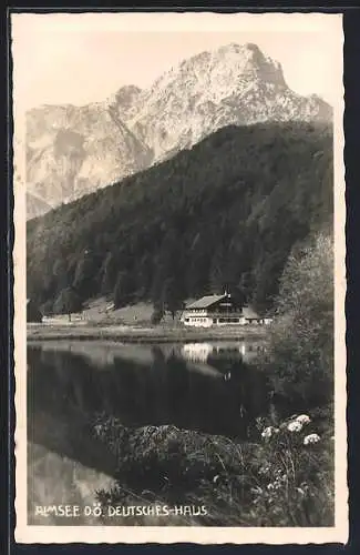 AK Almsee, Gasthaus Deutsches Haus mit Bergpanorama