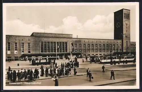 AK Düsseldorf, Hauptbahnhof mit Strassenbahn