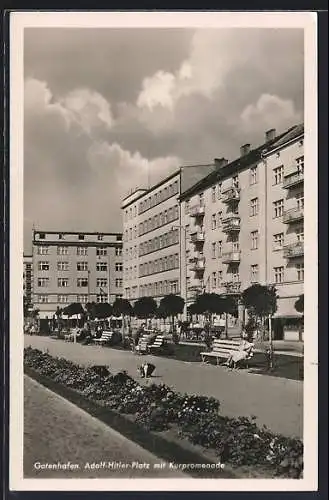 AK Gotenhafen, Platz mit Kurpromenade