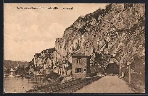 AK Profondeville, Bords de la Meuse, Le tunnel