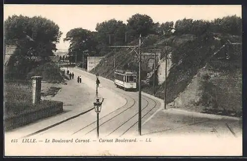 AK Lille, Le Boulevard Carnot, Strassenbahn