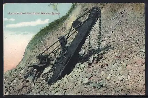 AK Ancon Quarry, A steam shovel buried at Ancon Quarry, verschütteter Bagger