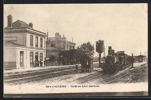 AK Achères, La Gare, Bahnhof mit haltendem Zug