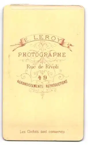 Fotografie E. Leroy, Paris, Rue de Rivoli 49, Portrait eines eleganten Herrn