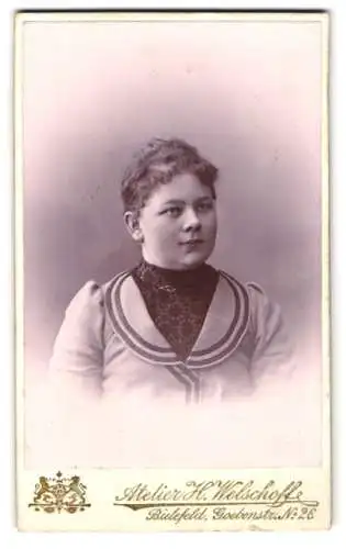 Fotografie H. Welschoff, Bielefeld, Goebenstrasse 26, Porträt einer jungen Frau