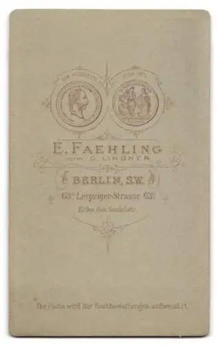 Fotografie E. Faehling, Berlin, Leipziger Strasse 63, Porträt einer älteren Dame