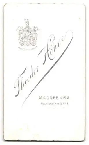 Fotografie Theodor Höhne, Magdeburg, Ullrichstrasse 18, Porträt eines eleganten Herrn