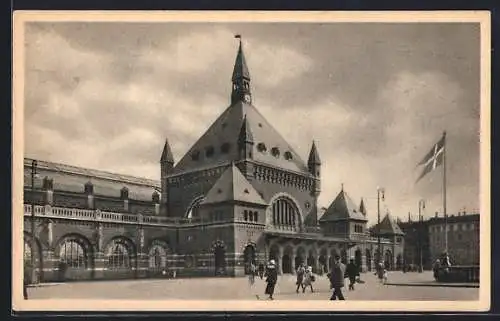 AK Kopenhagen /Kobenhavn, Hovedbanegaarden, Partie am Hauptbahnhof