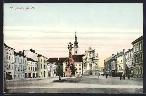 AK St. Pölten /N. Oe., Strassenpartie mit Denkmal