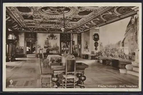 AK Fredriksborg, Slot, Interieur