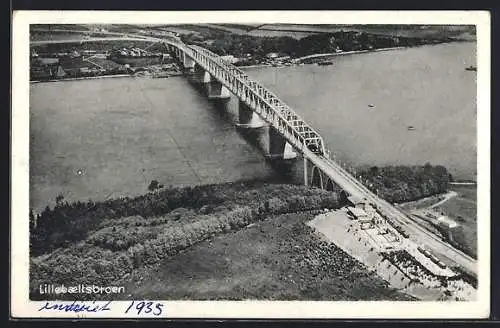 AK Lillebaeltsbroen, Brücke vom Flugzeug aus