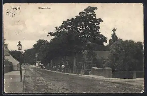 AK Lyngby, Hovedgaden