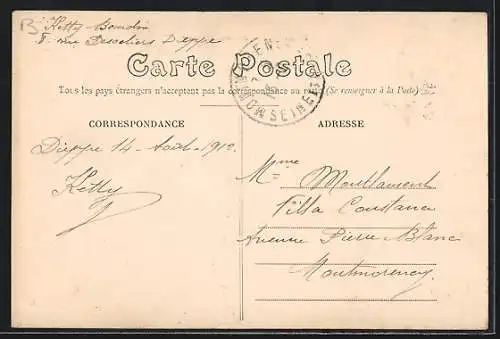 AK Dieppe, Au bord de l`eau, Badeanzug, Strandkleidung