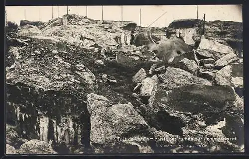 Foto-AK Schlacht um Lüttich, Fort de Loncin, zerschossene Geschütztürme