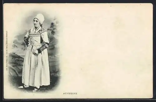 AK Jeune Femme d`Auvergne