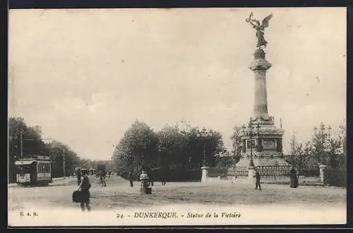 AK Dunkerque, Strassenbahn an der Statue de la Victoire