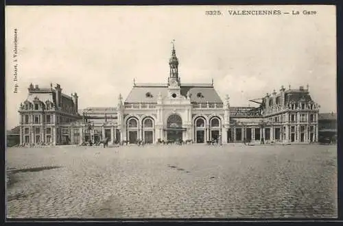 AK Valenciennes, La Gare