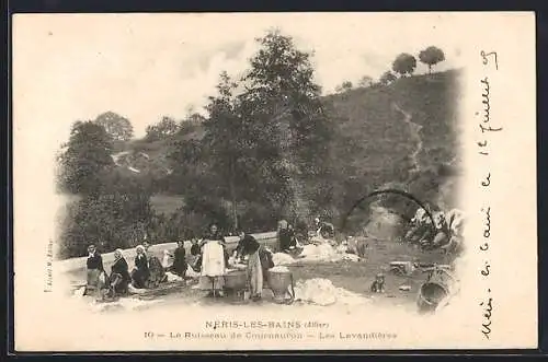 AK Néris-les-Bains /Allier, Le Ruisseau de Corunauron, Waschfrauen bei der Arbeit