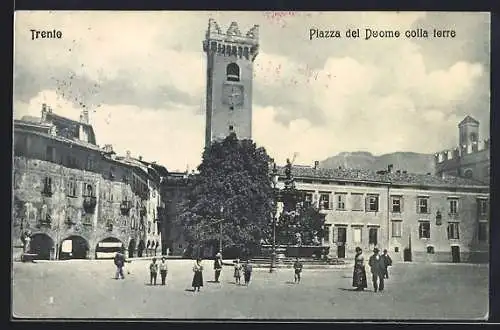 AK Trento, Piazza del Duomo colla terre