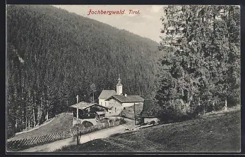 AK Jochberg /Tirol, Jochbergwald mit Kirche