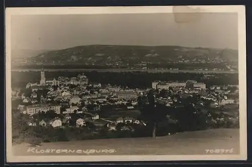 AK Klosterneuburg, Ortsansicht aus der Vogelschau