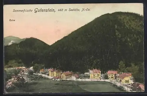 AK Gutenstein /N.-Oe., Ortsansicht mit Ruine aus der Vogelschau