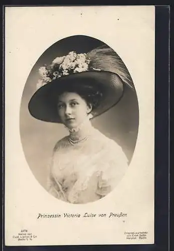 AK Prinzessin Victoria Luise von Preussen mit grossem Hut