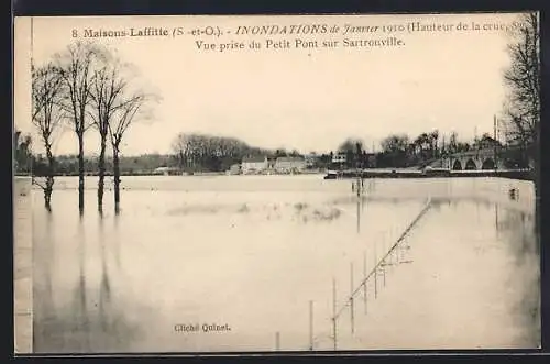 AK Maisons-Laffitte, Inondations de Janvier 1910, Vue prise du Petit Pont sur Sartrouville