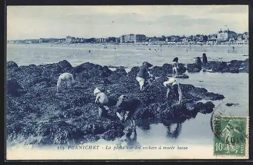 AK Pornichet, La pêche sur les rochers à marée basse