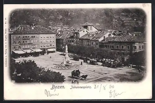 AK Bozen, Johannesplatz mit Brunnen