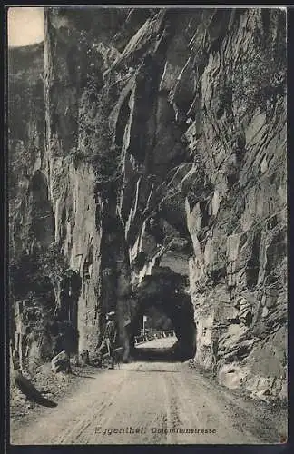 AK Eggenthal, Dolomitenstrasse mit Felsentunnel