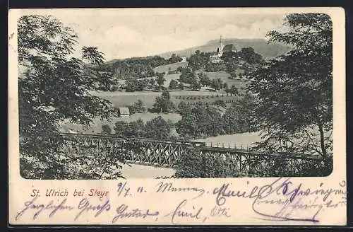 AK St. Ulrich bei Steyr, Ortsansicht über die Eisenbahnbrücke