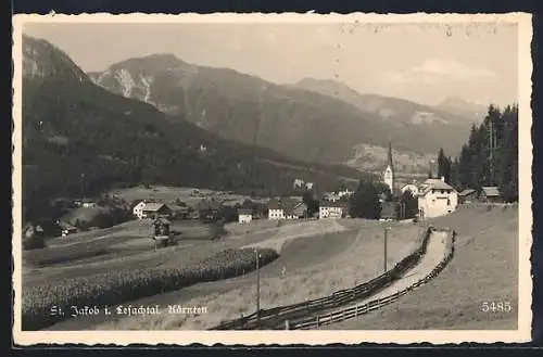 AK St. Jakob i. Lesachtal, Ortsansicht gegen die Berge