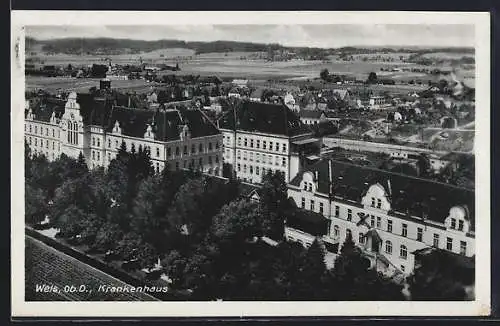 AK Wels /O.-Oe., Luftbild mit Krankenhaus