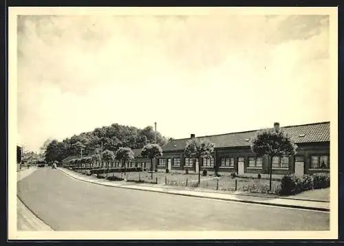 AK Monceau-sur-Sambre, Charbonnages de Monceau-Fontaine, Marchienne-au-Pont, un groupe d`habitations ouvrières