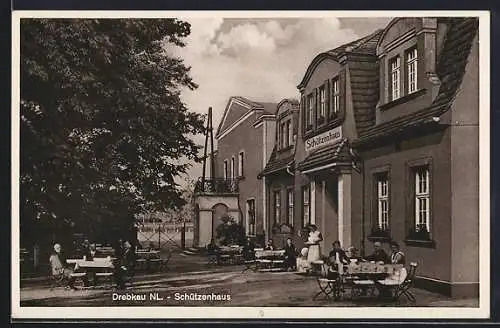 AK Drebkau /NL., Gasthaus Schützenhaus v. Carl Trillitsch, Terrasse