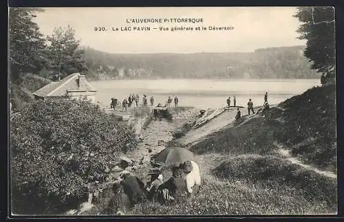 AK Lac Pavin, Vue générale et le Déversoir