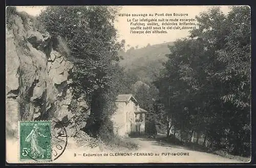 AK Pont des Soupirs, Vallée sauvage et route escarpée près de Clermont-Ferrand