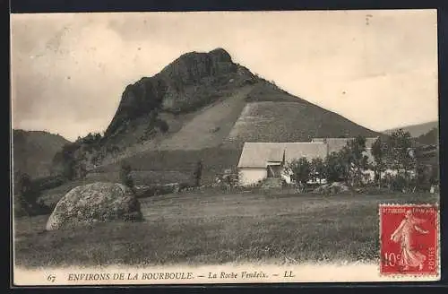 AK La Bourboule, La Roche Vendeix et paysage rural