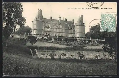 AK Randan, Château de Randan avec jardins en terrasses