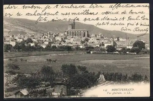 AK Montferrand, Vue générale du village et de la campagne environnante