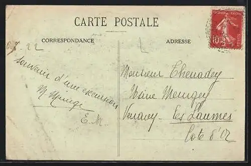 AK Murols, La Rivière de la Couze, l`Église et le volcan du Tartaret