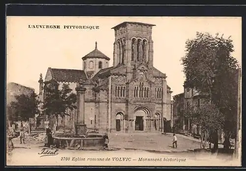 AK Volvic, Église romane, Monument historique