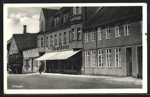 AK Friesack, Strassenpartie am Konsum Kaufhaus