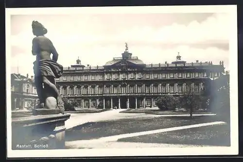 AK Rastatt, Schloss mit Statue