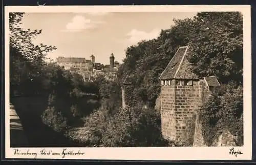 AK Nürnberg, Partie an der Stadtmauer mit Tor